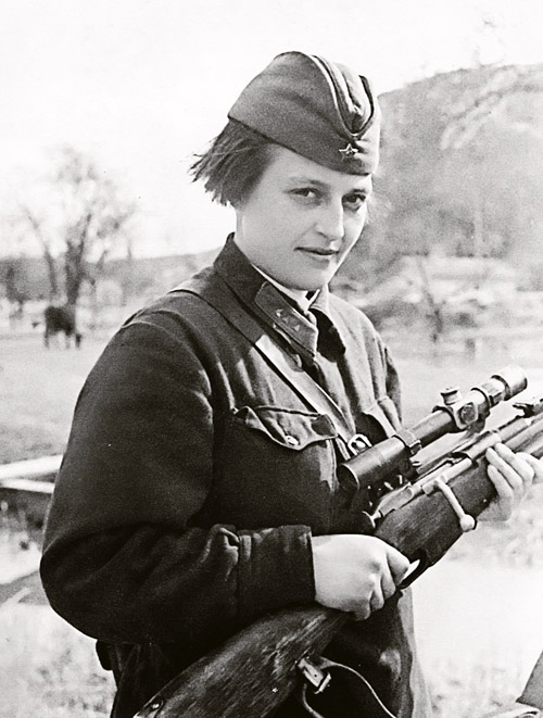 russian-female-sniper-wwii-hero
